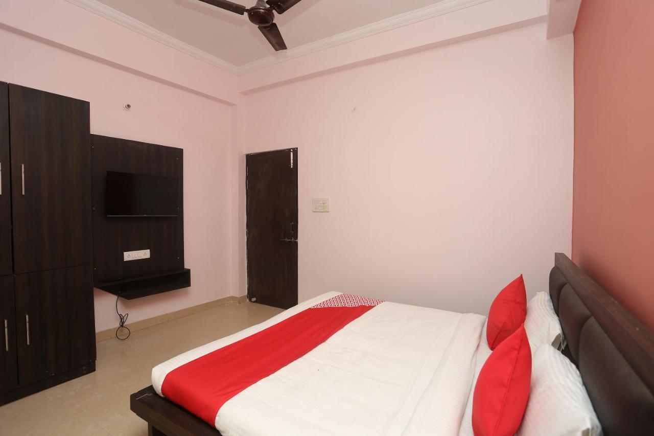 Oyo Flagship 17204 Vrindawan Galaxy Hotel Kānpur Exterior foto