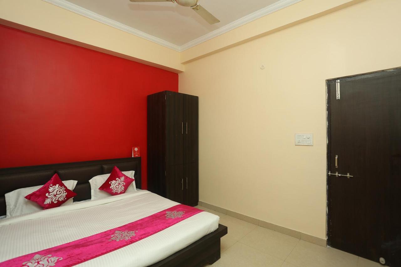 Oyo Flagship 17204 Vrindawan Galaxy Hotel Kānpur Exterior foto