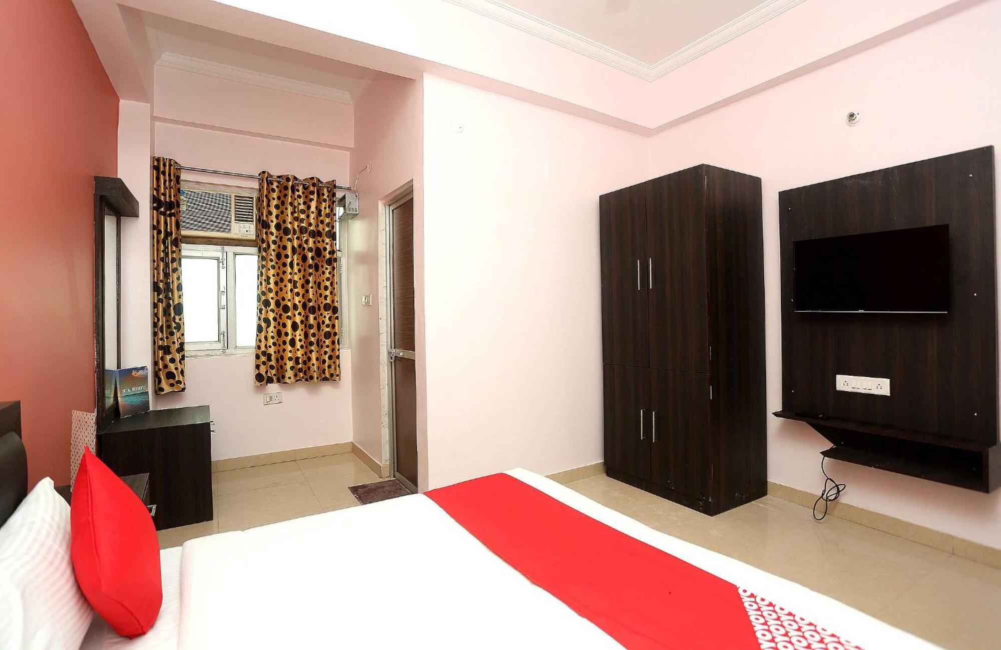 Oyo Flagship 17204 Vrindawan Galaxy Hotel Kānpur Exterior foto